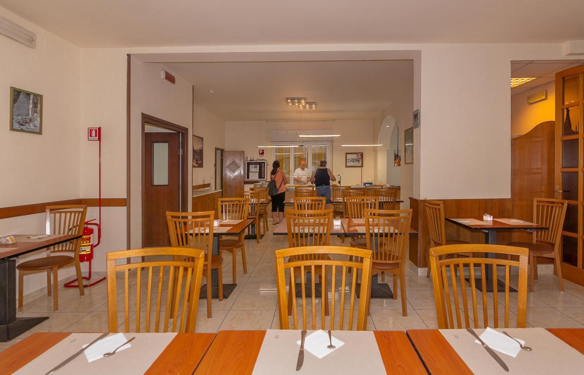 Hotel Daisy Marina di Massa Extérieur photo